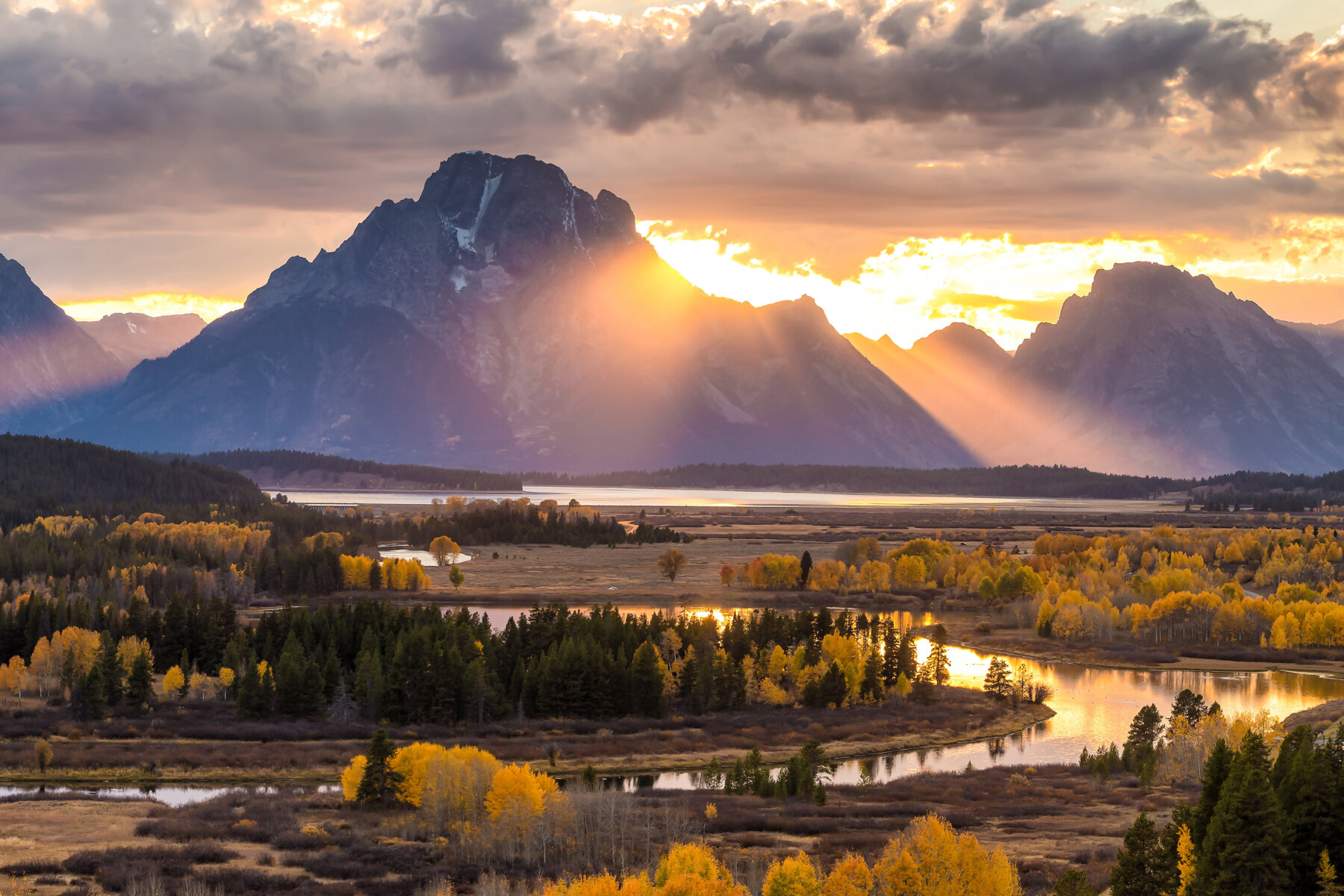 Grand Teton National Park in autumn in Wyoming USA