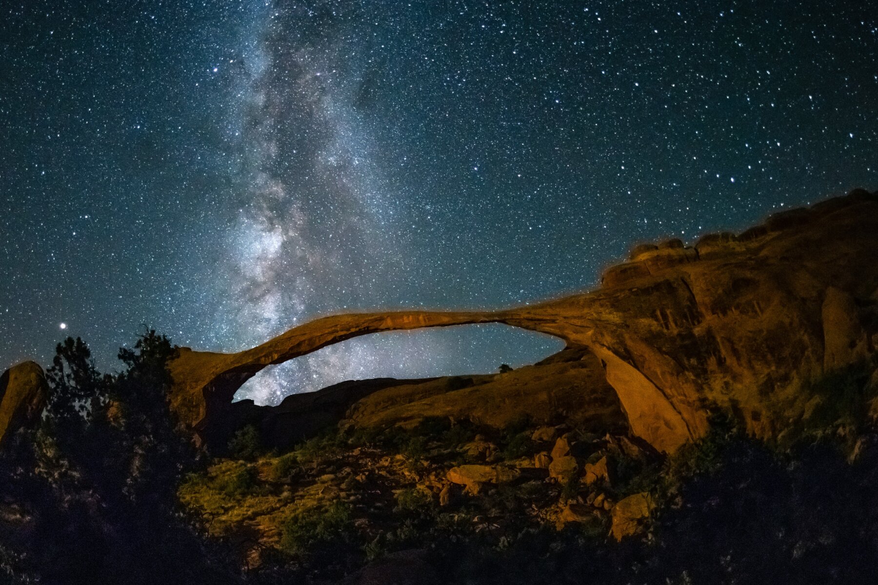 Milky Way rise above the Arch