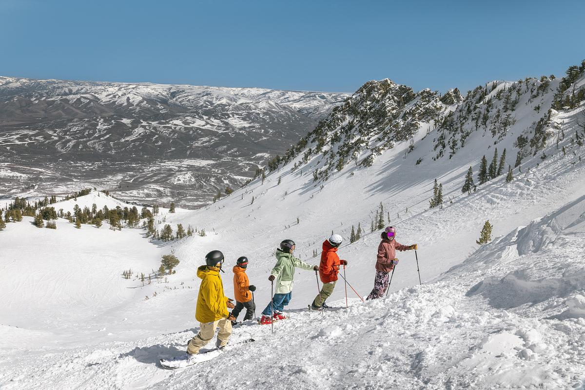 Ski & Winter 25-26 Campaign