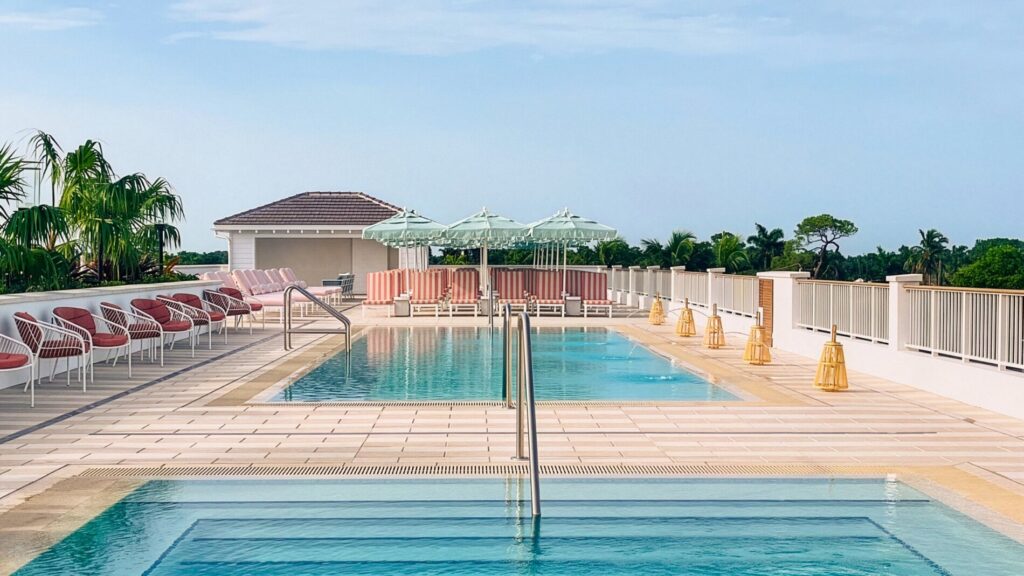 Olde Naples Hotel Pool